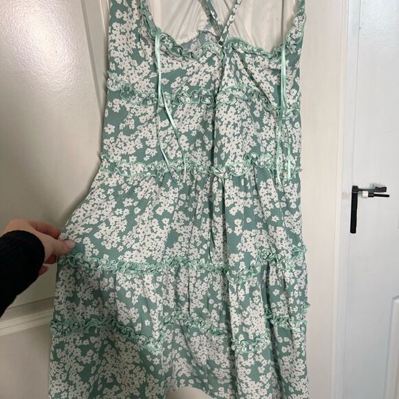 Love tree mint blue and white summer dress ruffle floral women’s size large P456 - Picture 5 of 5